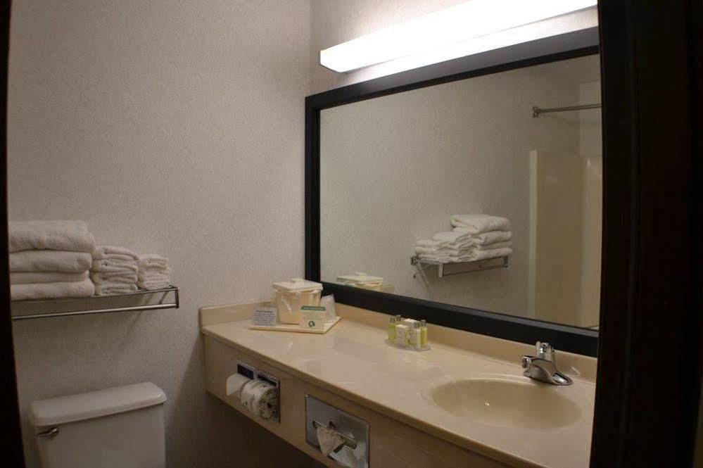 Dunes Express Inn And Suites Hart Εξωτερικό φωτογραφία